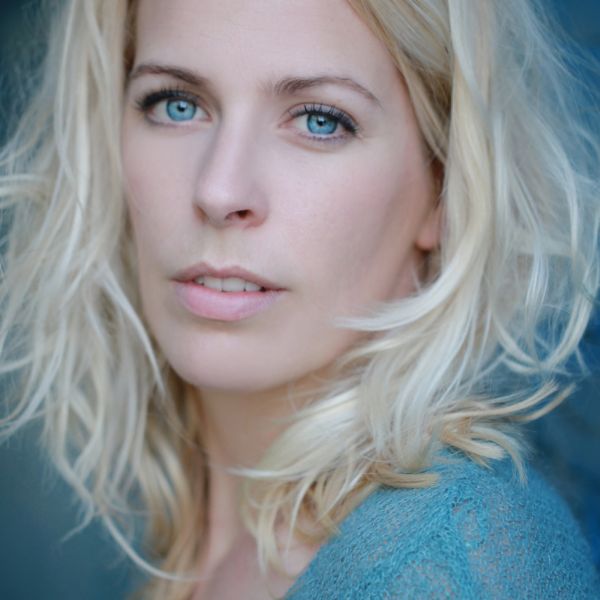 Sara Pascoe