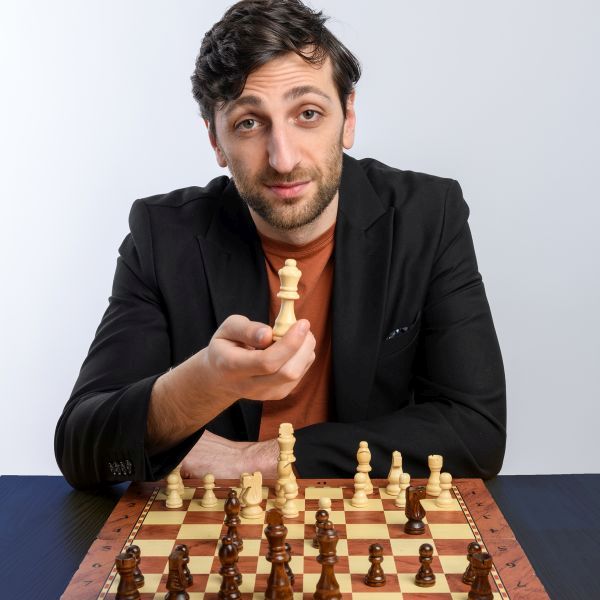Vlad Ilich: Vladislav, Baby Don’t Hurt Me