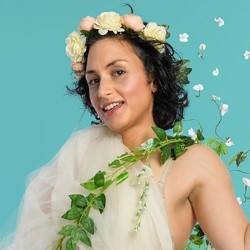 Narin Oz: Inner Child(ish)